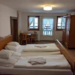 Labenbachhof Freizeit-schulungs Und Tagungszentrum Bed & Breakfast