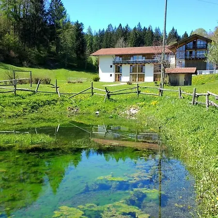 Labenbachhof Freizeit-schulungs Und Tagungszentrum * רוהפולדינג